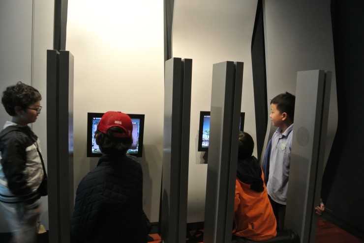 여행으로크는아이들굴렁쇠 이미지