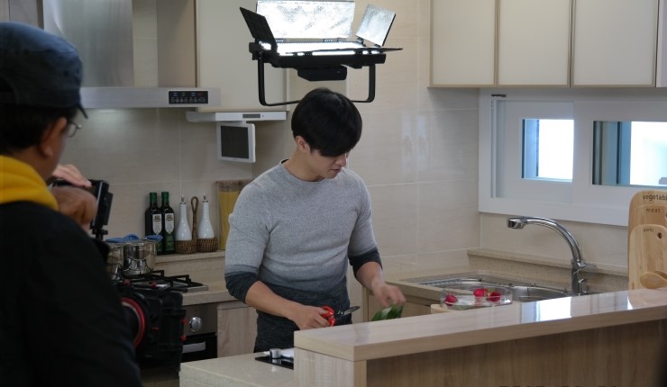 꽃다지광고 이미지