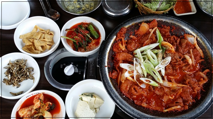 제육시간 이미지