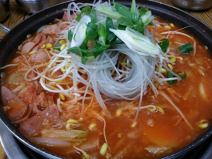 우리돈생돼지김치찌개 이미지