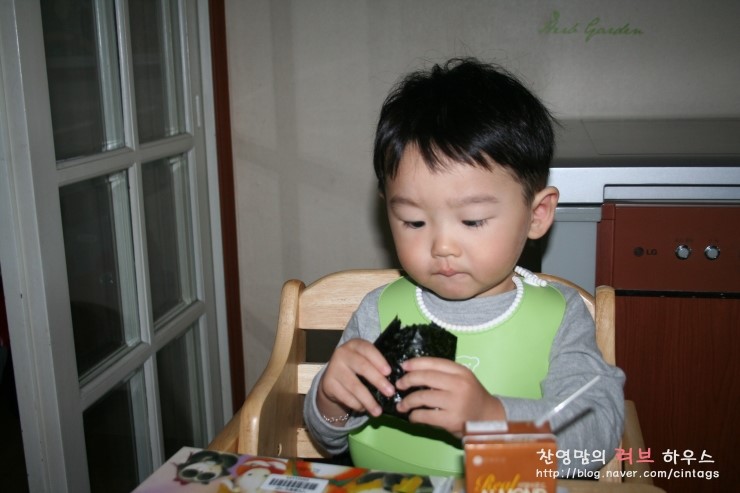 몬돌이 김밥 이미지