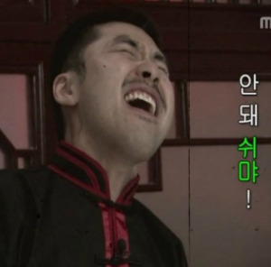 카페 홀리데이 이미지