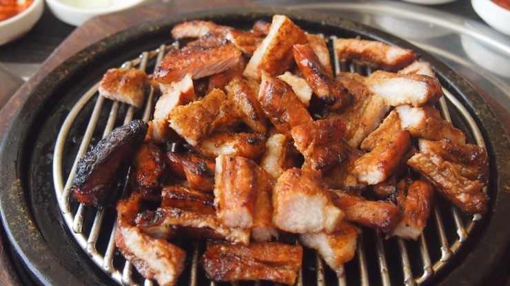 통돼지갈비 이미지