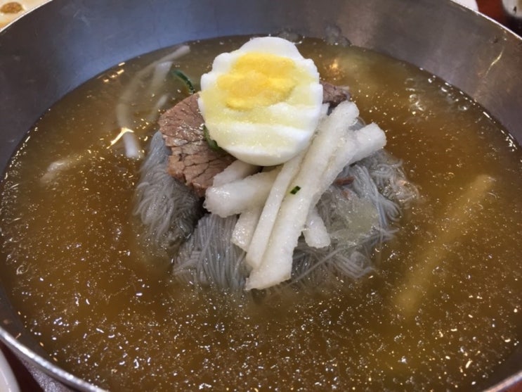 함흥냉면 이미지