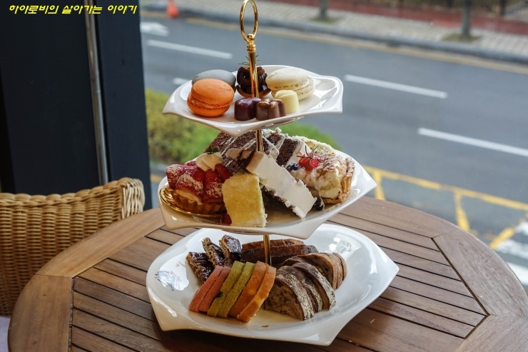 카페아델라 이미지