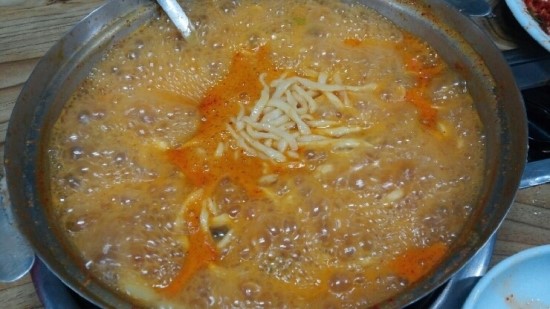 전통궁중칼국수 이미지