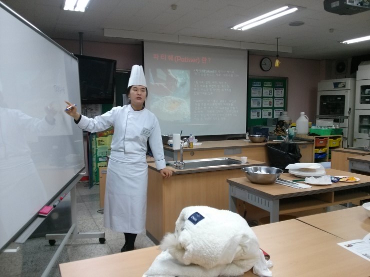 글로리아제과 이미지
