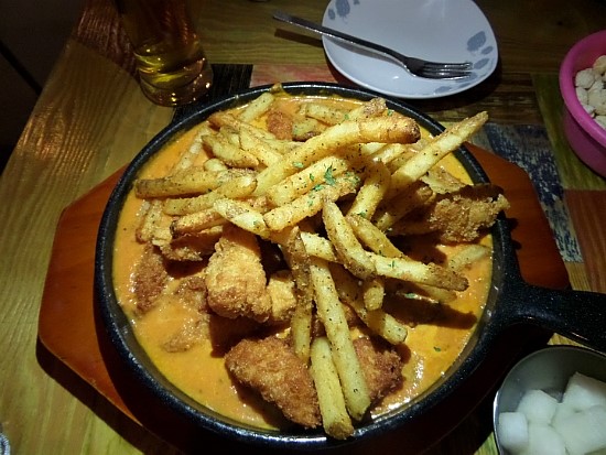 마녀치킨 이미지