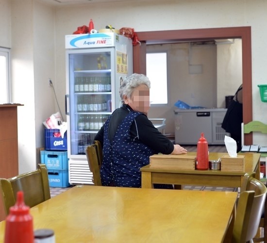 수제비국 보리밥집 이미지