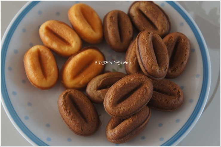 커피n빵 이미지