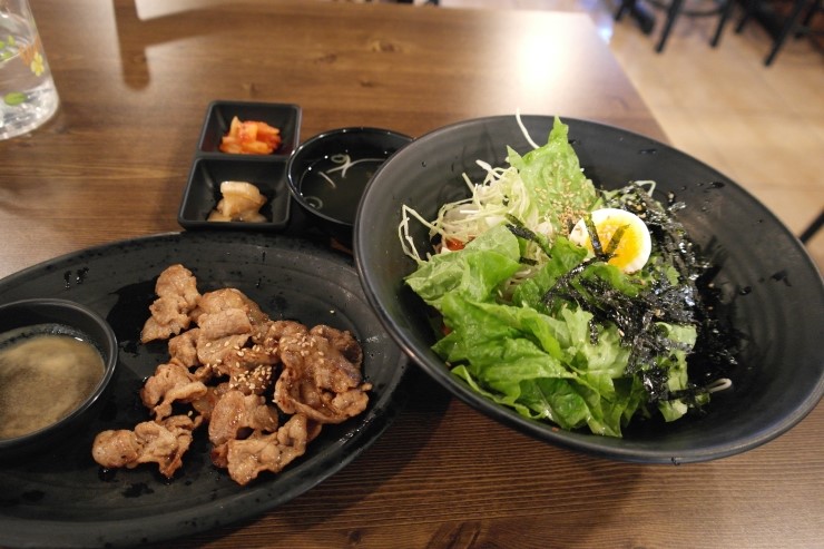 궁동국수 이미지