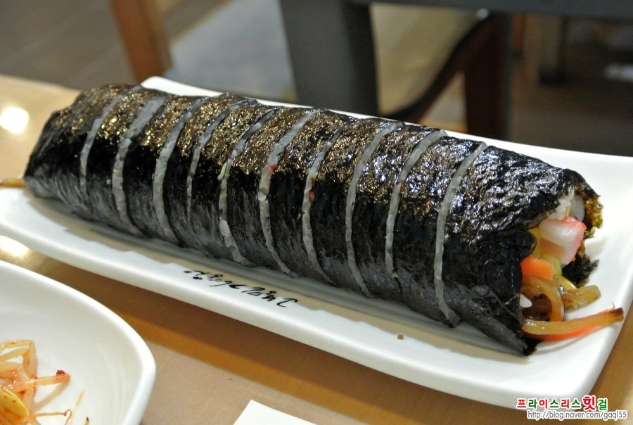 고봉민김밥 이미지
