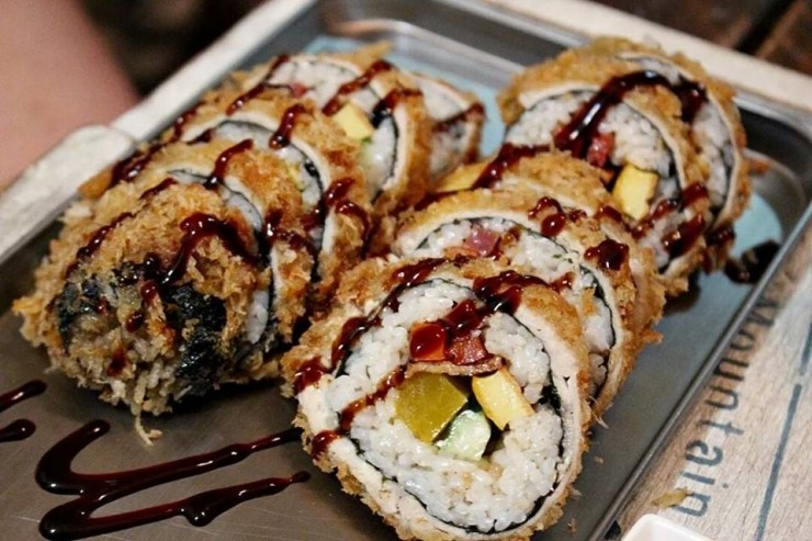 김밥과돈까스 이미지