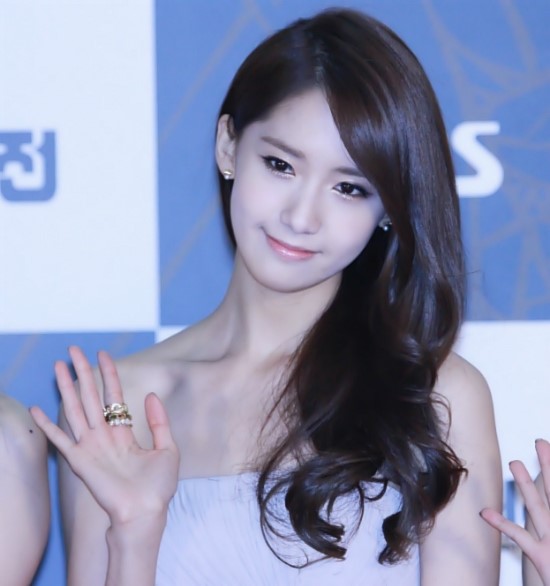 윤아헤어 이미지