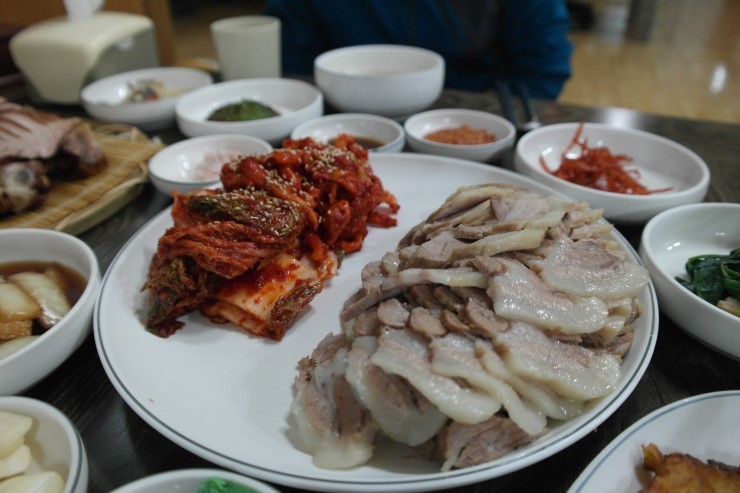 꽃돼지감자탕 이미지