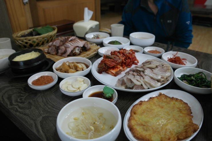 꽃돼지감자탕 이미지
