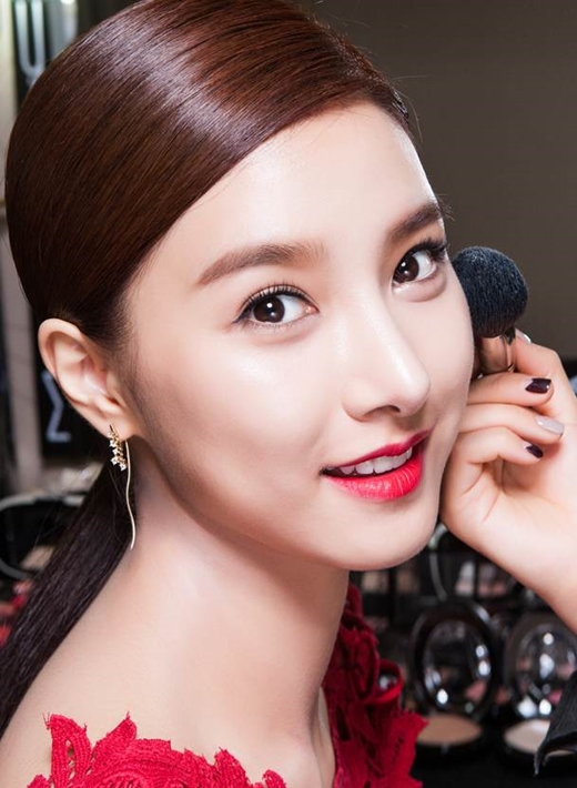 메이크업한다(makeuphanda) 이미지