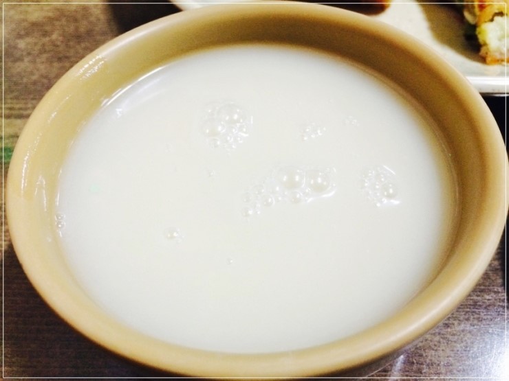 까치칼국수 이미지