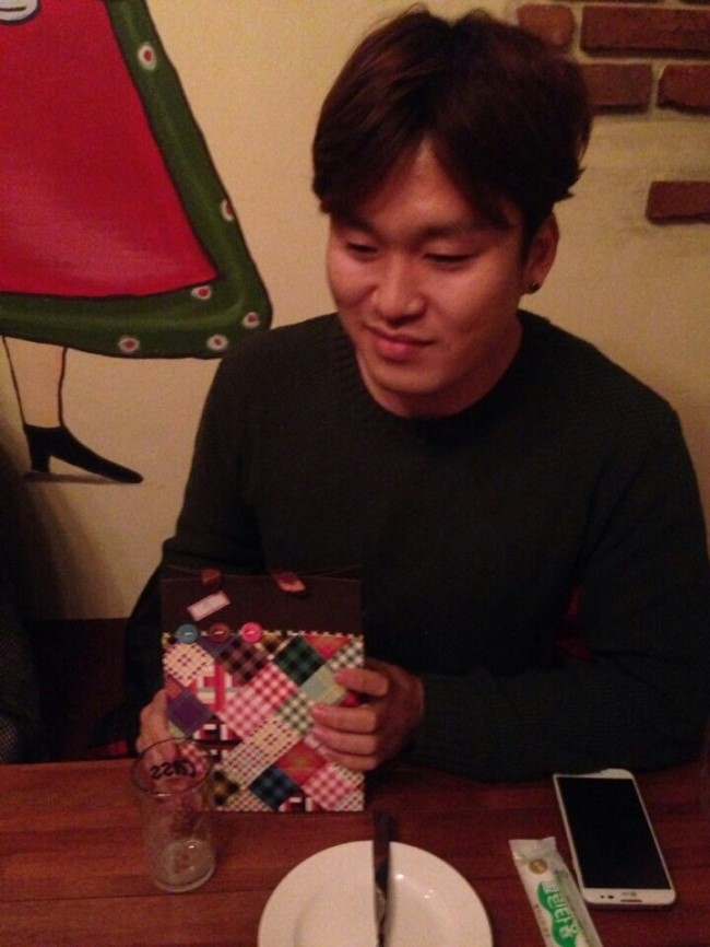 소년이든가위 이미지
