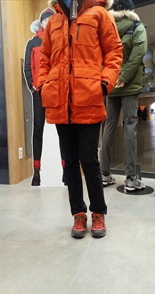 디스커버리엔터식스 이미지