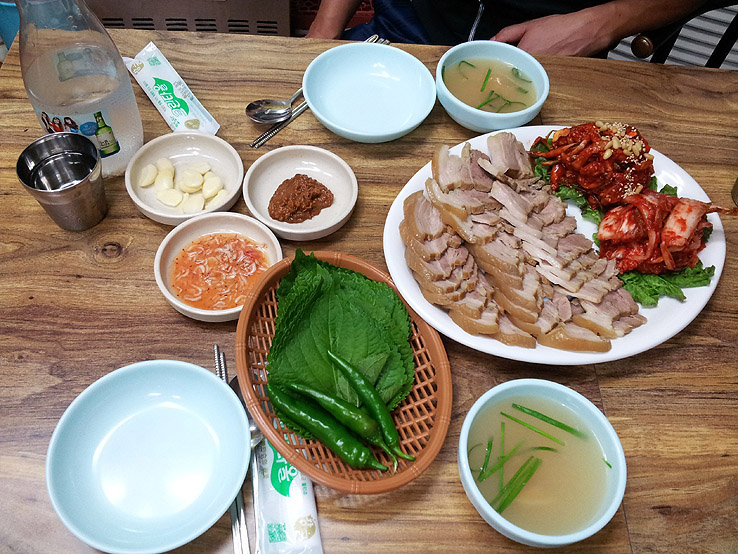 명동칼국수보쌈 이미지