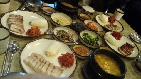 퐁당족발 이미지