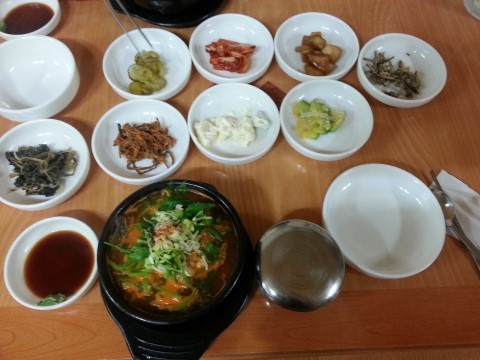 덕이네 식당 이미지