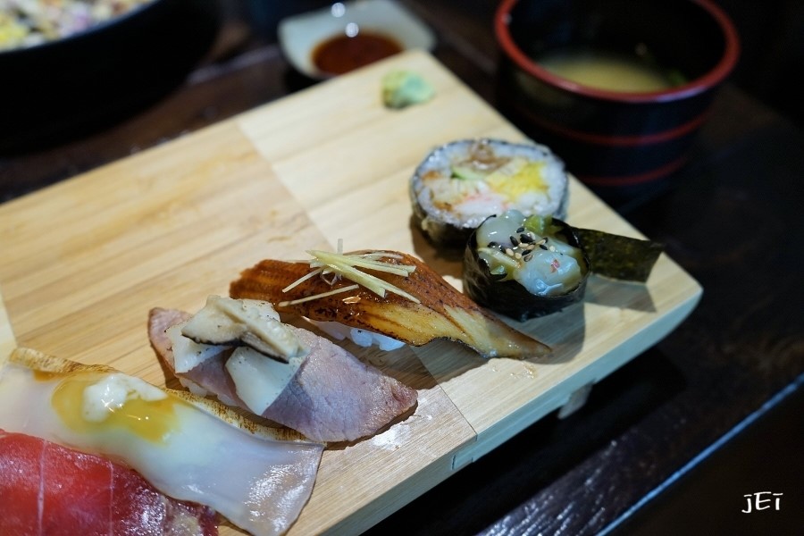 참치마을 삼합 이미지