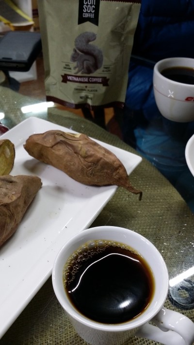 다람쥐똥커피 이미지