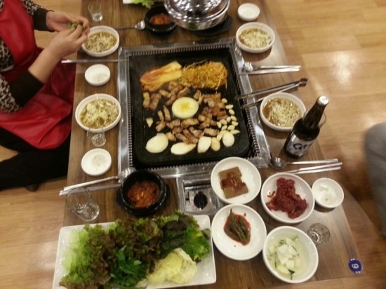 돌판구이 생삼겹 이미지