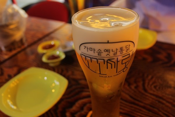 옛날통닭통닭싸롱 이미지