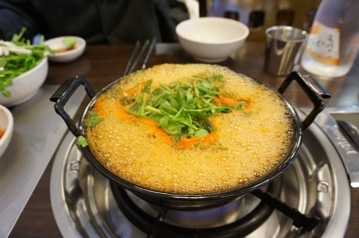 호두네칼국수 이미지