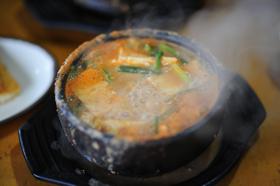 팔팔 찌개마을 이미지