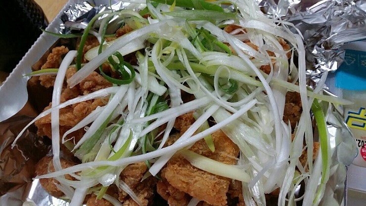 구워더존치킨 이미지