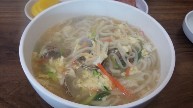 이모네바지락칼국수 이미지