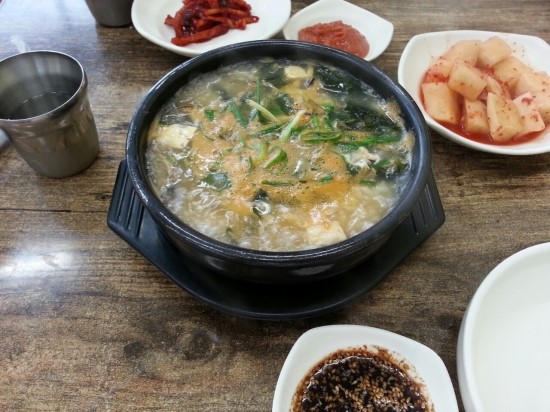 진미생굴뚝배기 이미지