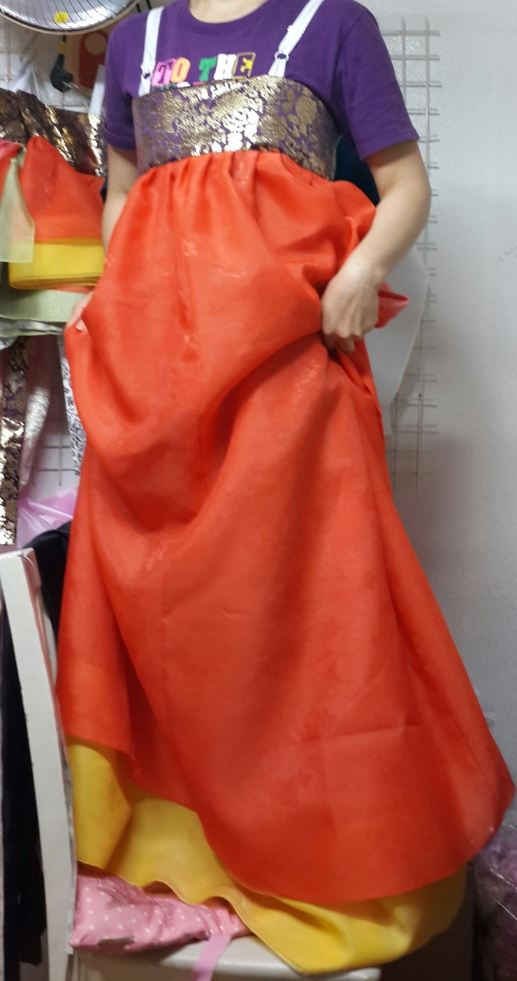 이쁜이한복 이미지