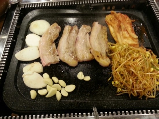 돌판구이 생삼겹 이미지
