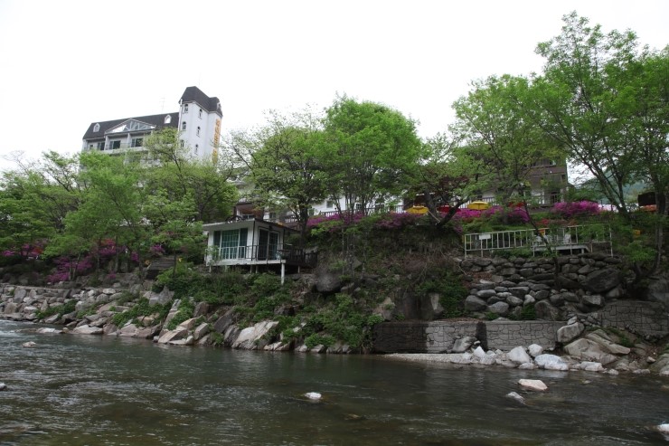 계곡좋은펜션 이미지
