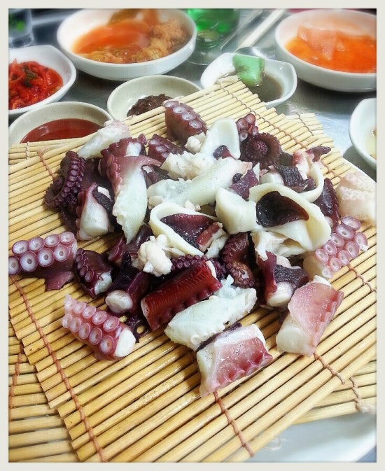 속초가마솥대게 이미지