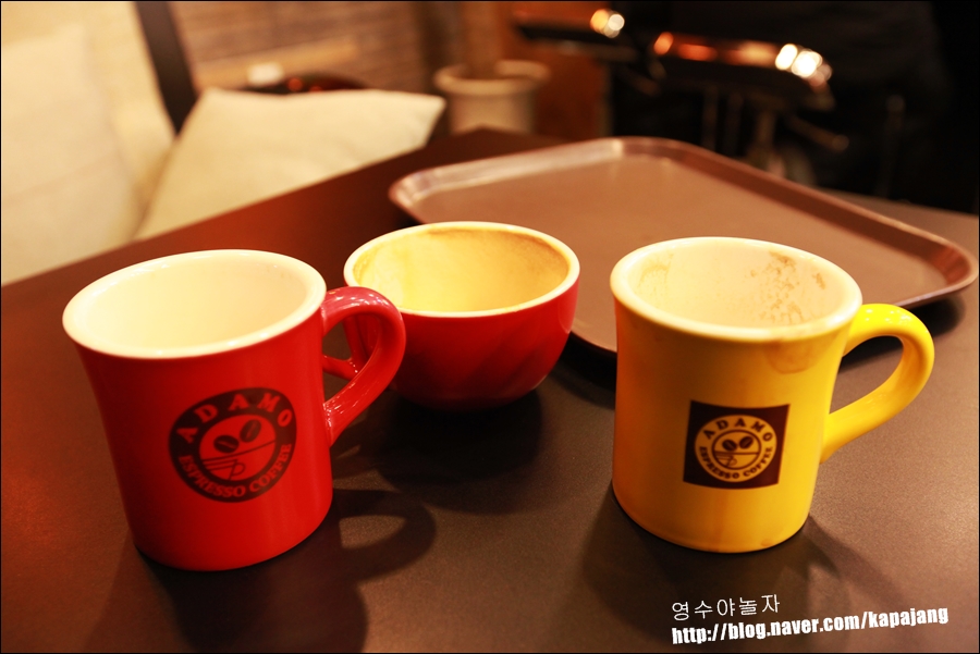 아다모Coffee 이미지