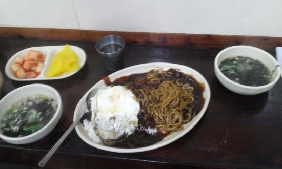 동내기사식당 이미지