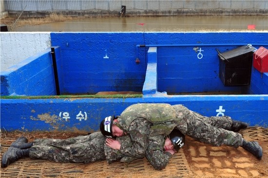 수호상사 이미지
