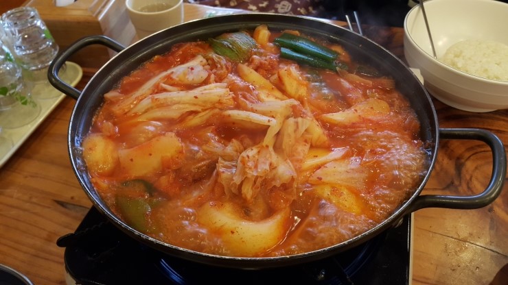 한돈통돼지두루치기 이미지