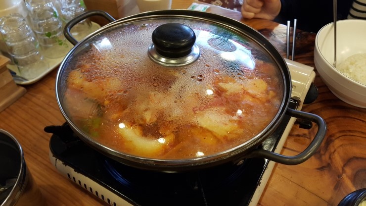 한돈통돼지두루치기 이미지