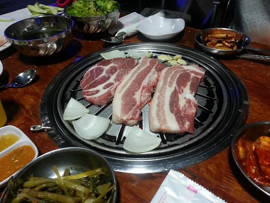 스카이 정육 이미지