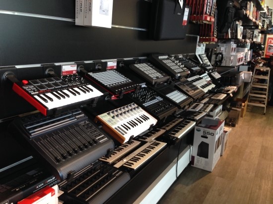 악기스토어악기store 이미지