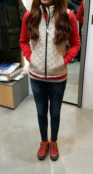 디스커버리엔터식스 이미지