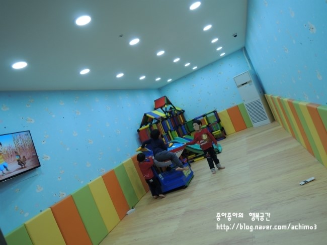 코코샤브 구서점 이미지