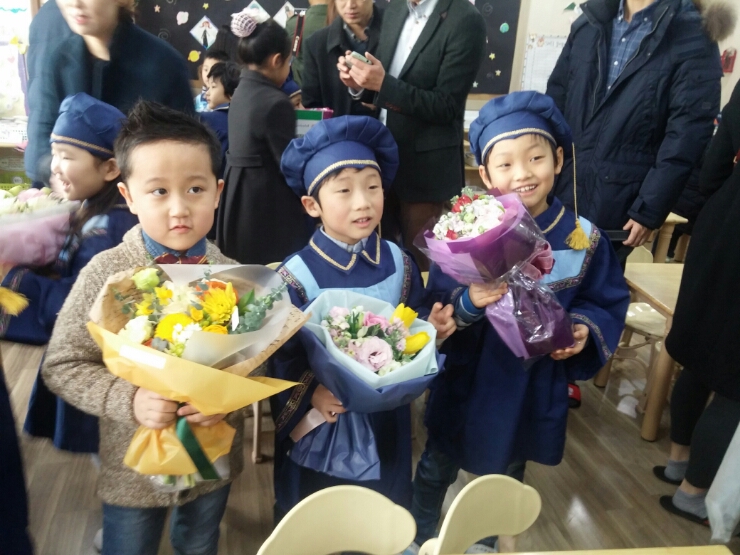 운정홍익유치원 이미지
